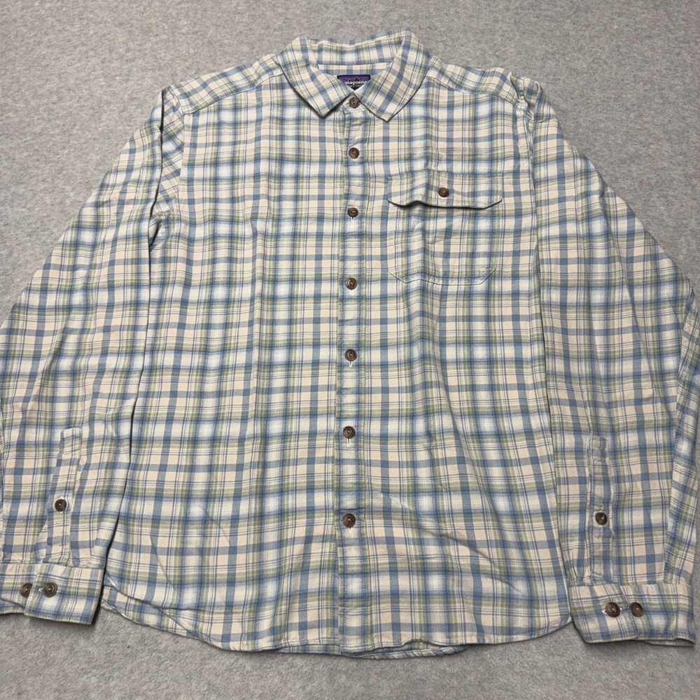 Patagonia Midweight Fjord Flannel Shirt Mens M Blue Plaid Organic Cotton Outdoor